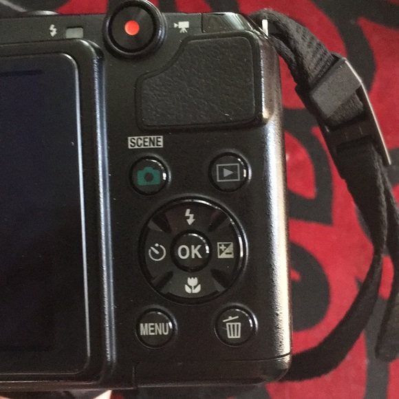 Nikon coolpix camera - Picture 7 of 8